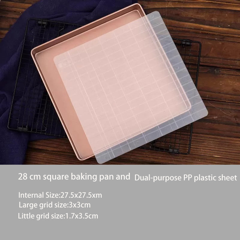 The special shaping mold for snowflake fudge and nougat is suitable for a 28x28cm baking pan.