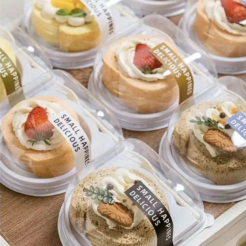 Wholesale Transparent Packaging PET Plastic Triangular Cake Packaging Container Mini Dessert Mousse Baking Fork Packaging Box
