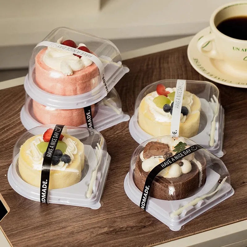 Wholesale Transparent Packaging PET Plastic Triangular Cake Packaging Container Mini Dessert Mousse Baking Fork Packaging Box