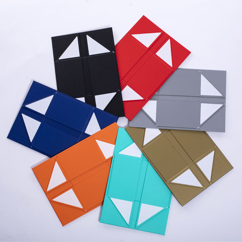 Universal Clothing Packaging Boxes;