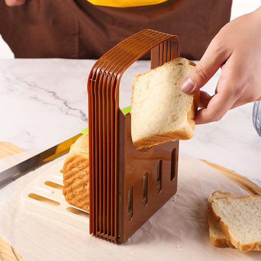 Manual bread and toast slicing tool