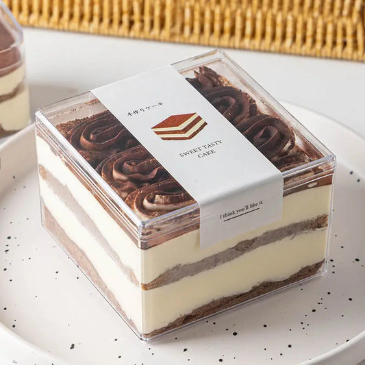 Customized High-quality Food Grade Plastic Transparent Biscuit Box, Pastry and Dessert Tiramisu Small square Transparent Box